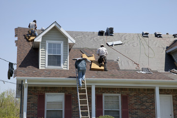 Why Emergency Roofing Is Necessary